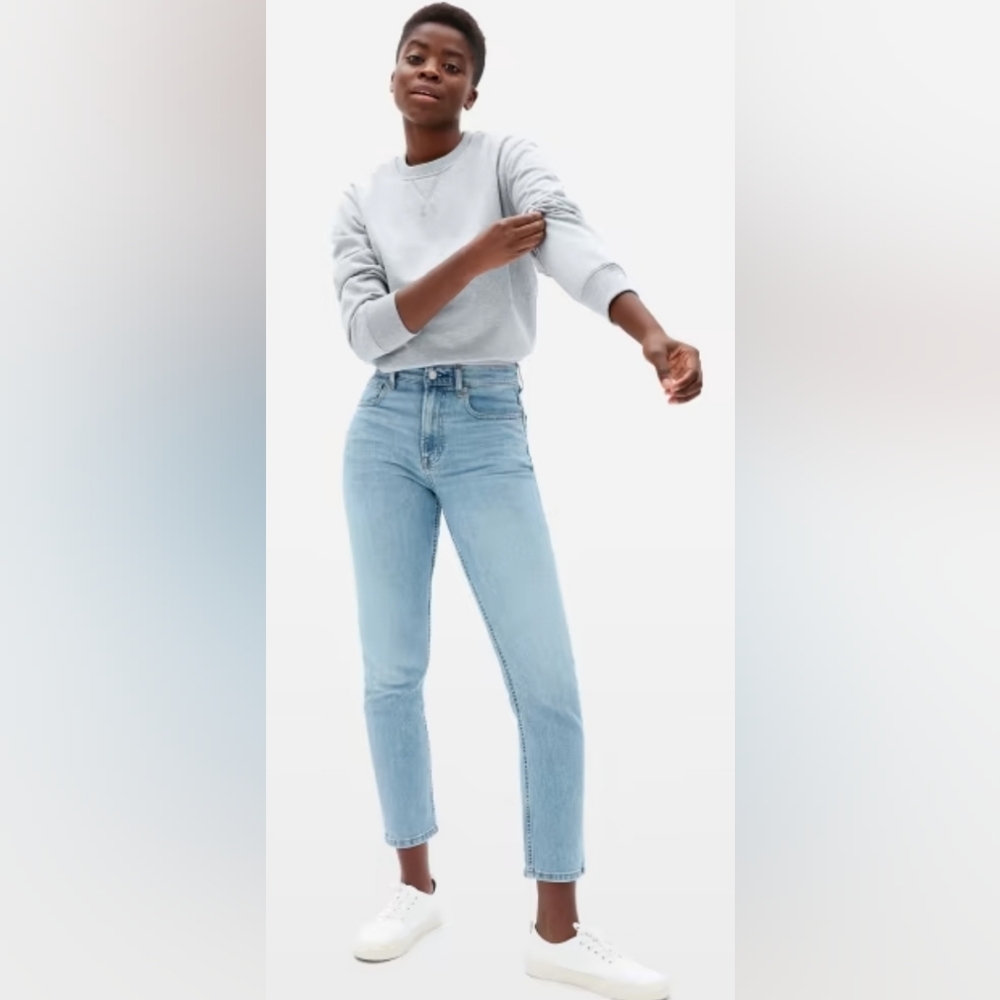 Everlane Japanese Denim Cheeky Jean
